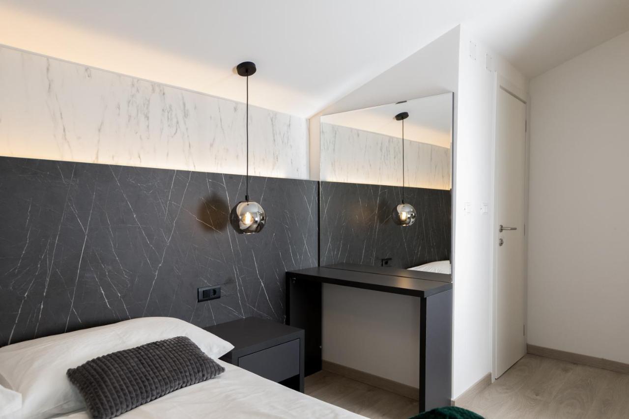 Boutique Suites Joyce Medulin Extérieur photo