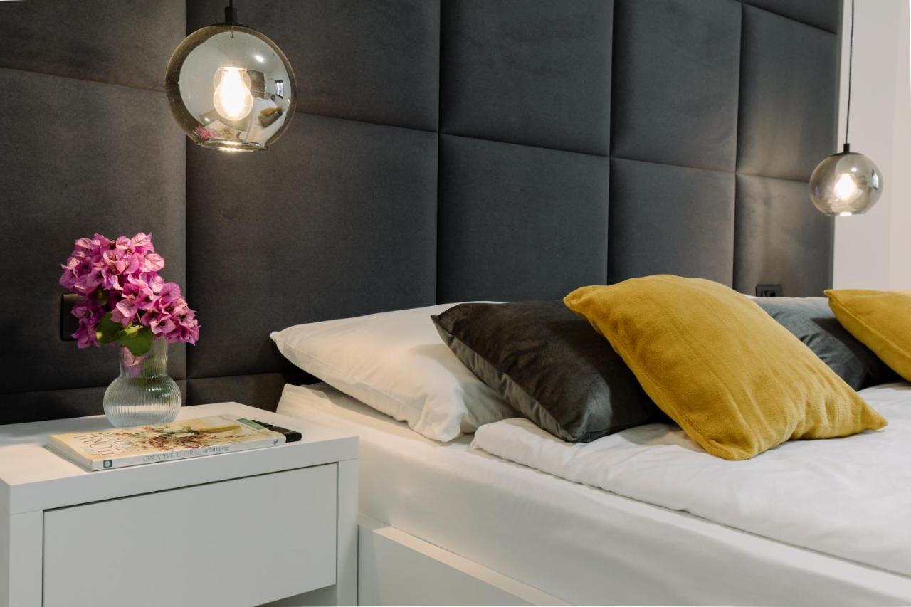 Boutique Suites Joyce Medulin Extérieur photo