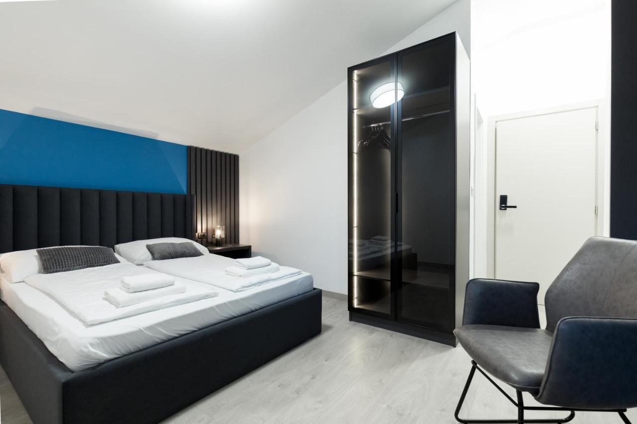 Boutique Suites Joyce Medulin Extérieur photo