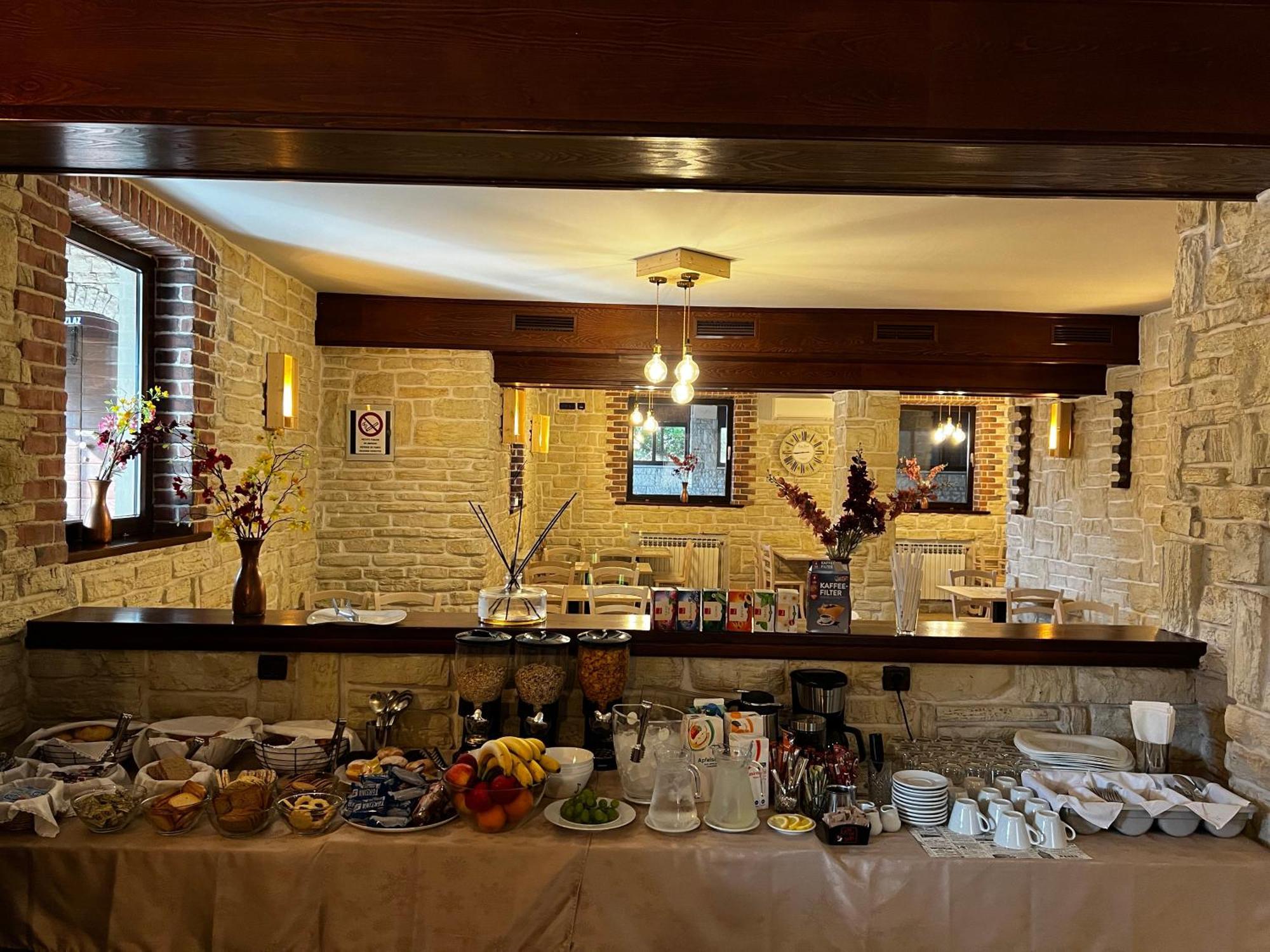 Boutique Suites Joyce Medulin Extérieur photo